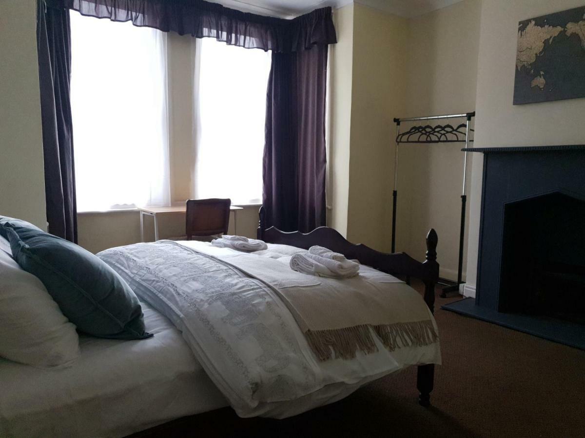 Grandeur Holiday Home, With Free Parking Clacton-on-Sea Eksteriør billede