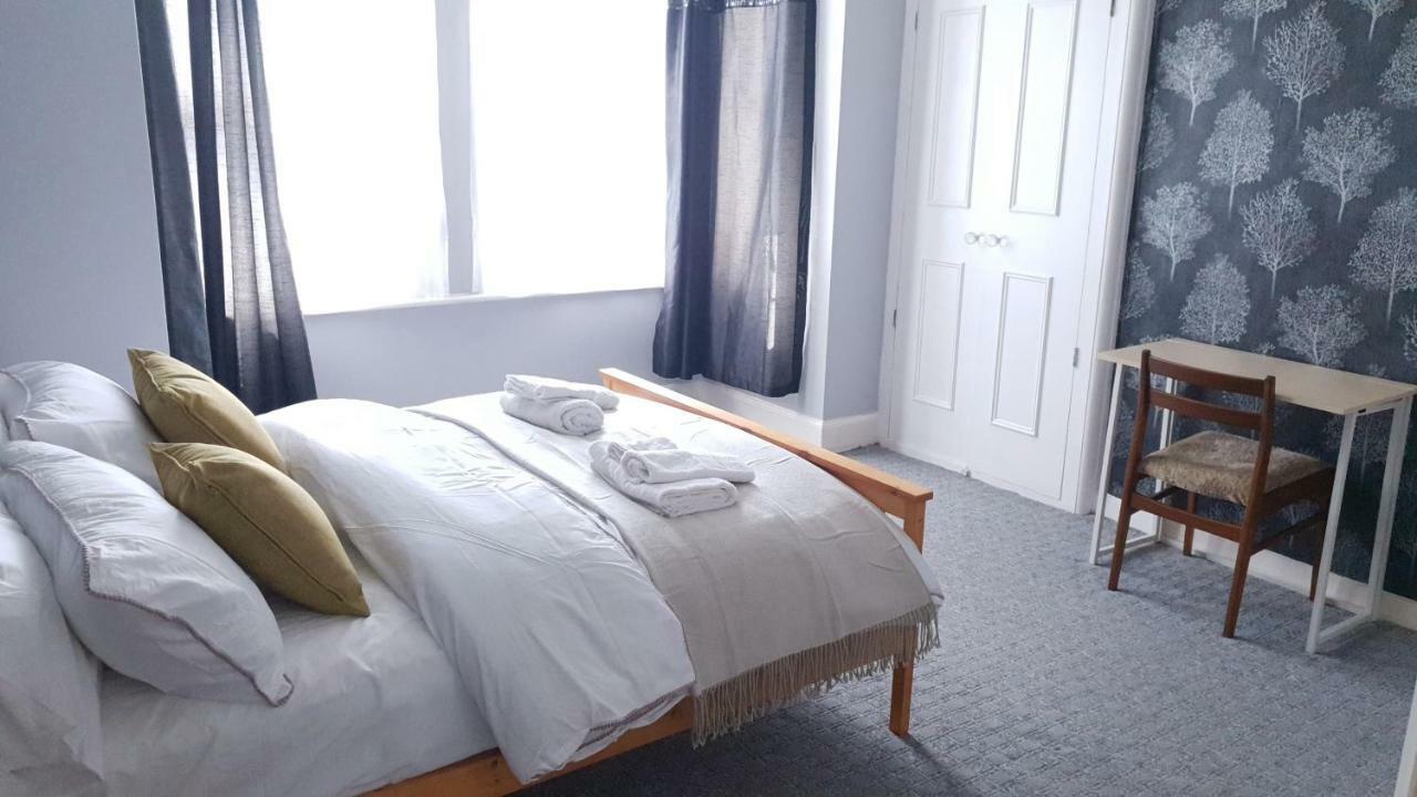 Grandeur Holiday Home, With Free Parking Clacton-on-Sea Eksteriør billede