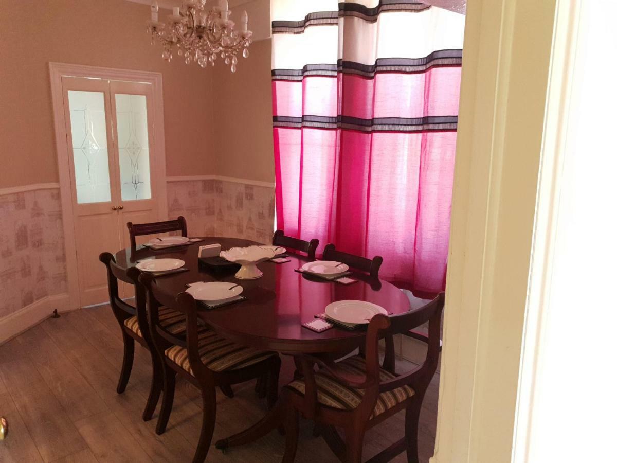 Grandeur Holiday Home, With Free Parking Clacton-on-Sea Eksteriør billede