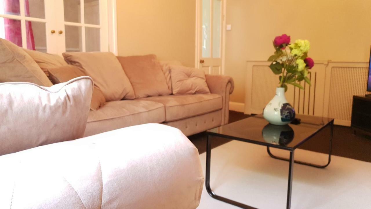 Grandeur Holiday Home, With Free Parking Clacton-on-Sea Eksteriør billede
